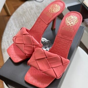Vince Camuto Coral Woven Slide Heels Women’s size 7.5M